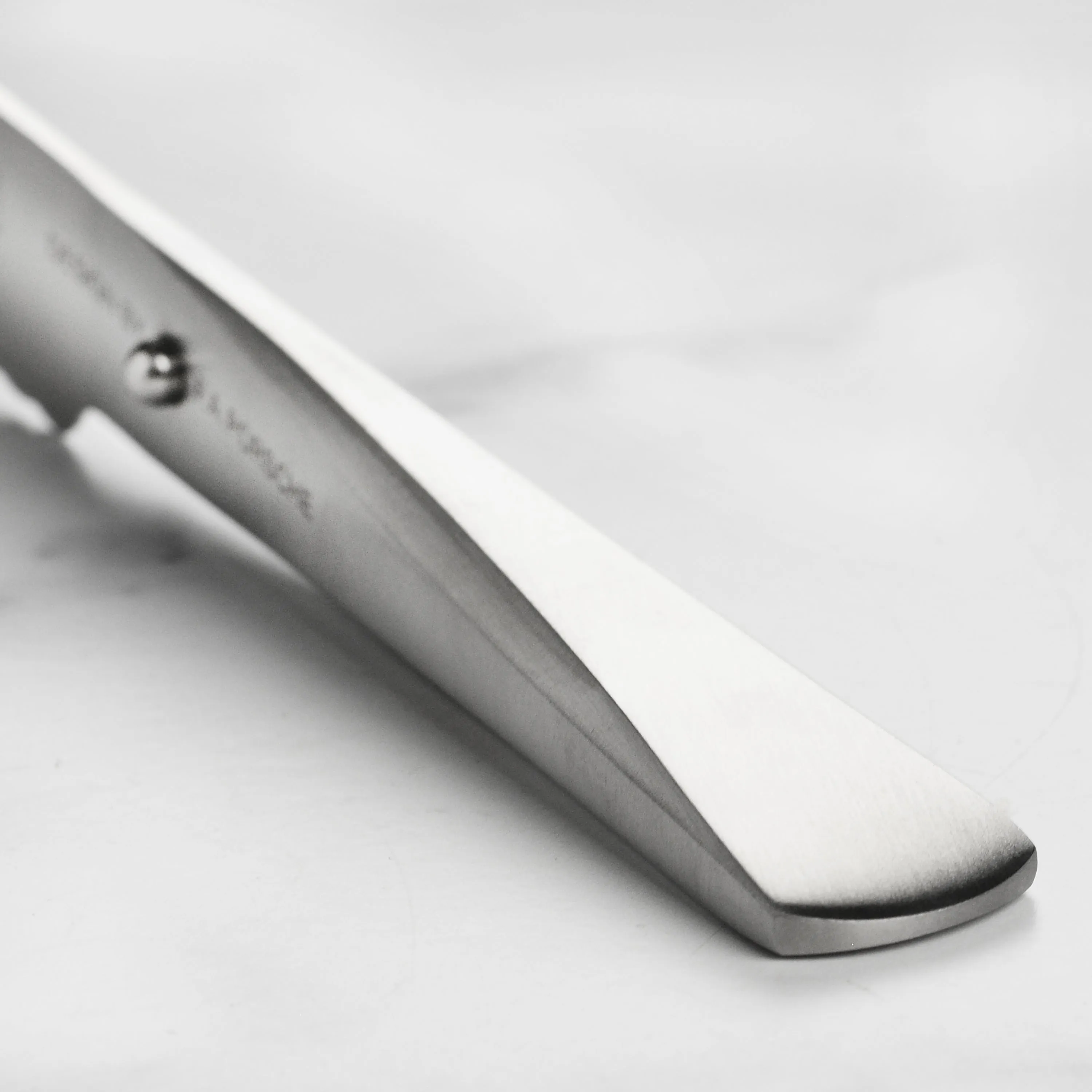 Chroma Type 301 8.5" Bread Knife