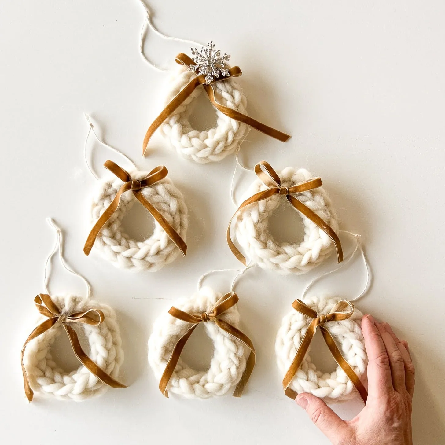 Holiday Wooly Wreath Bonus Pack (Makes 20 wreaths)