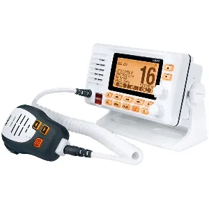 Uniden UM725 Fixed Mount VHF with GPS & Bluetooth